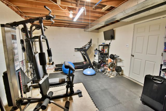 1587 Hennessy Vista, White Bear Twp, MN 55110