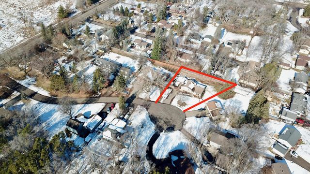 1587 Hennessy Vista, White Bear Twp, MN 55110