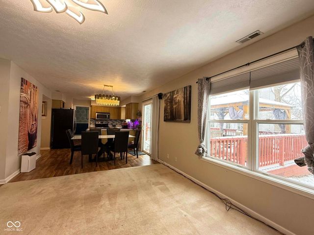 8607 Longspur Court, Indianapolis, IN 46234