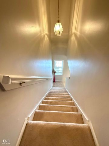 8607 Longspur Court, Indianapolis, IN 46234