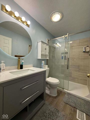 8607 Longspur Court, Indianapolis, IN 46234