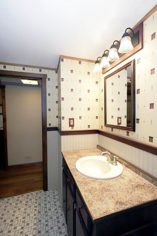 54 Holly Lane, Westport, MA 02790