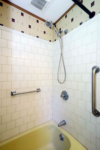 54 Holly Lane, Westport, MA 02790