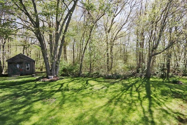 54 Holly Lane, Westport, MA 02790