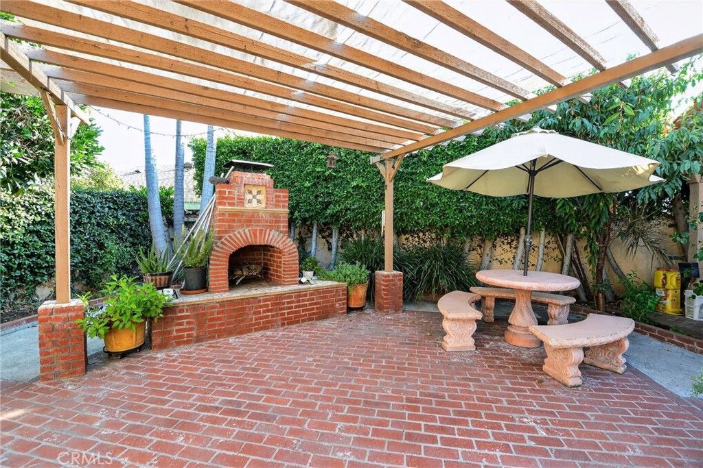 Image 27 of property listing at 8316 Cherokee Drive, Downey, CA 90241