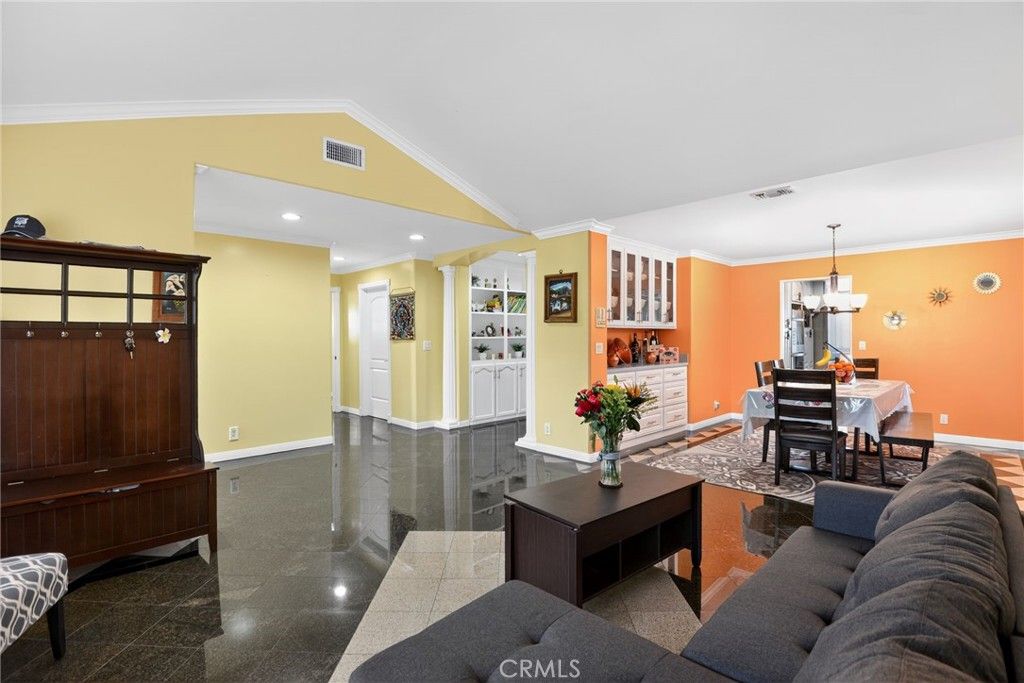 Image 5 of property listing at 8316 Cherokee Drive, Downey, CA 90241