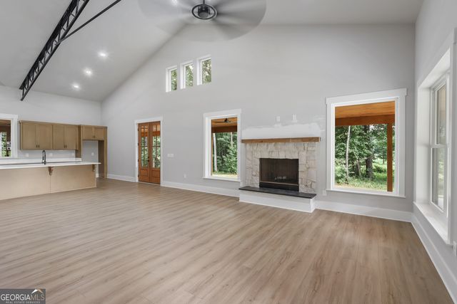 109 Dub Walker Road, Jackson, GA 30233