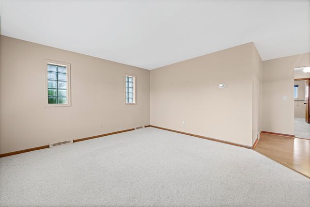35758 Bal Clair Street, New Baltimore, MI 48047