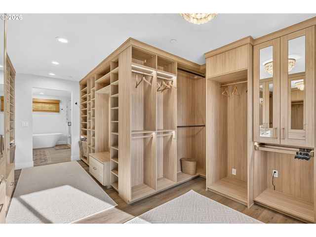 1740 Nw Klickitat St, Camas, WA 98607