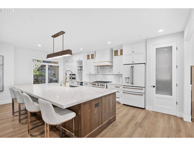 1740 Nw Klickitat St, Camas, WA 98607
