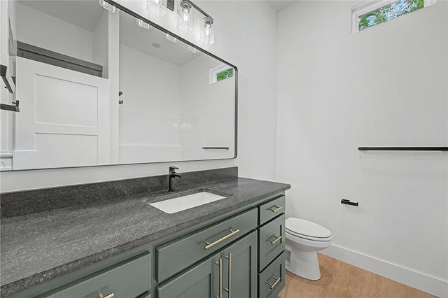 7 Kilmarnock Lane, Bella Vista, AR 72715