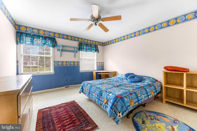 6 JONATHANS CT, Cockeysville, MD 21030