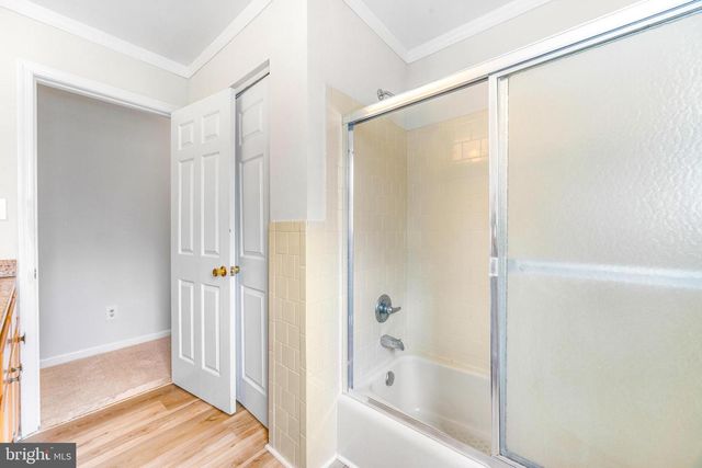 6 JONATHANS CT, Cockeysville, MD 21030