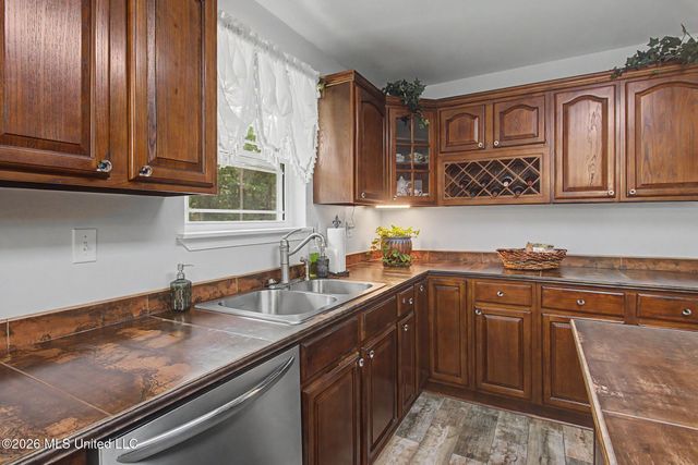 5624 Aila Street, Diamondhead, MS 39525