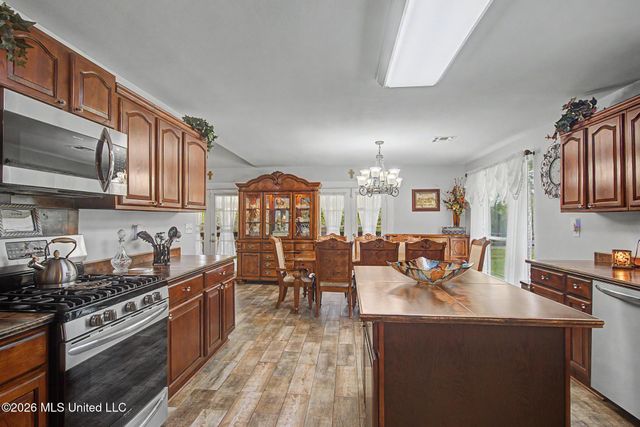 5624 Aila Street, Diamondhead, MS 39525