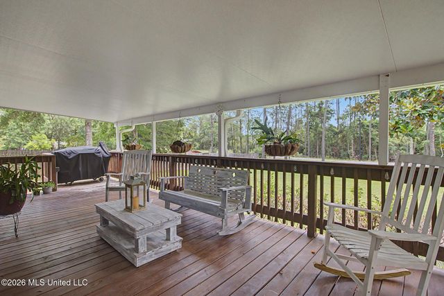 5624 Aila Street, Diamondhead, MS 39525