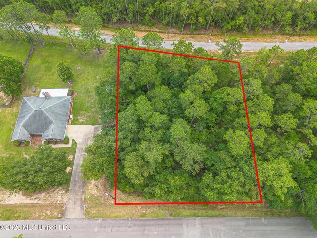 5624 Aila Street, Diamondhead, MS 39525