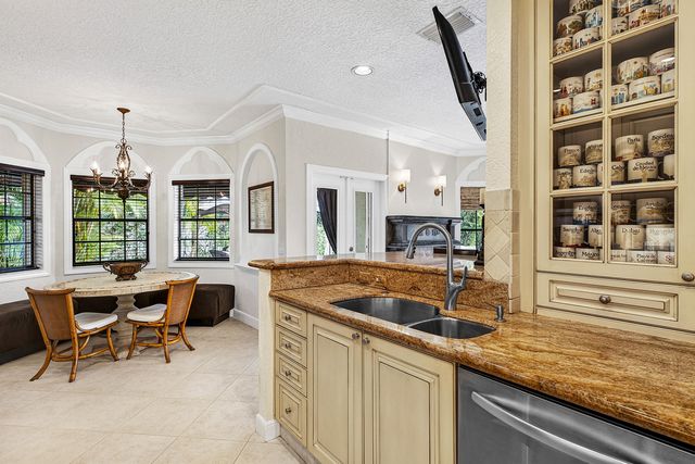 23408 Mirabella Circle S, Boca Raton, FL 33433