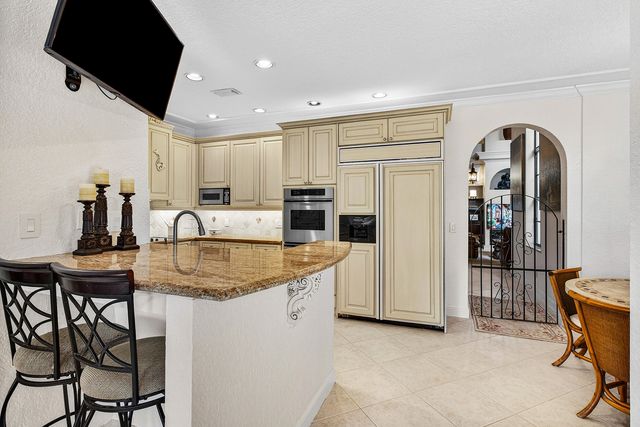 23408 Mirabella Circle S, Boca Raton, FL 33433