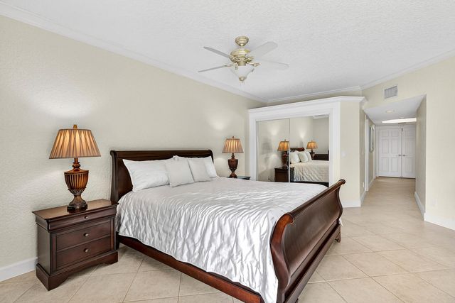 23408 Mirabella Circle S, Boca Raton, FL 33433