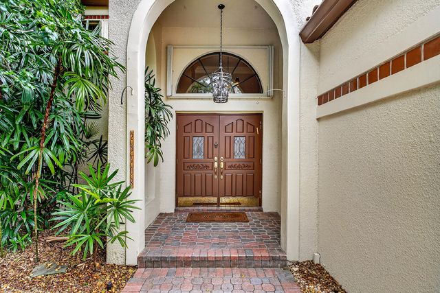 23408 Mirabella Circle S, Boca Raton, FL 33433