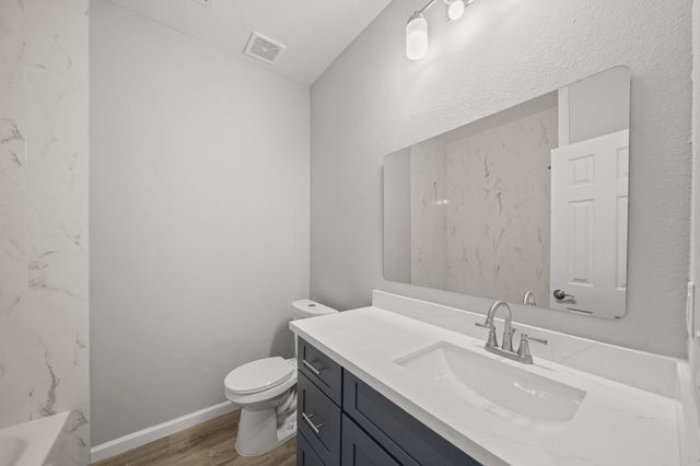 4338 Brinkley St A/B, Houston, TX 77051