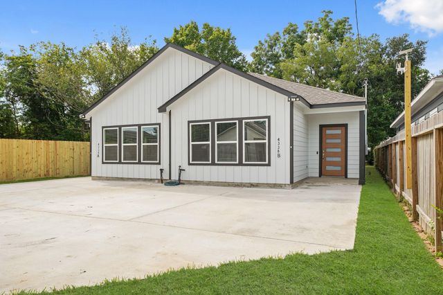 4338 Brinkley St A/B, Houston, TX 77051