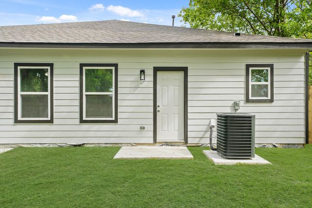 4338 Brinkley St A/B, Houston, TX 77051