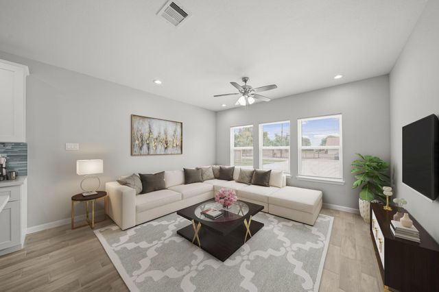 4338 Brinkley St A/B, Houston, TX 77051