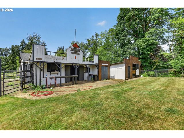 40551 Se LATIGO Ln, Sandy, OR 97055