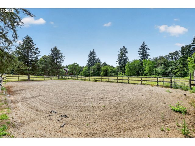 40551 Se LATIGO Ln, Sandy, OR 97055