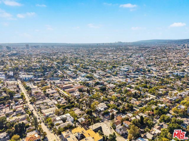 1651 Golden Gate Avenue, Los Angeles, CA 90026