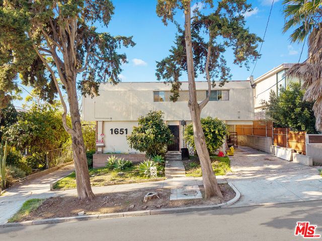 1651 Golden Gate Avenue, Los Angeles, CA 90026