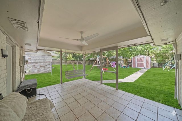 7518 Deadwood Drive, Houston, TX 77040