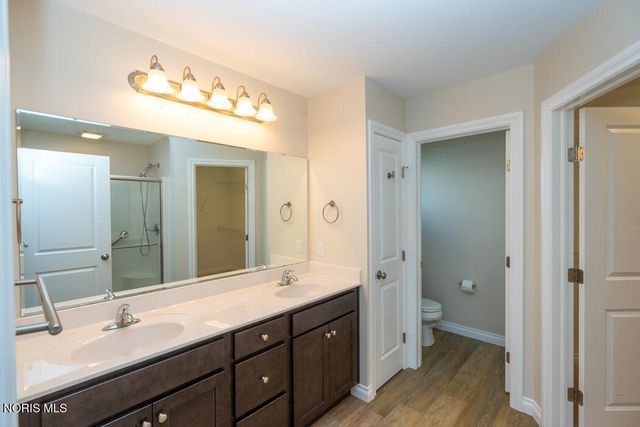 6908 Torrey Pine Court, Maumee, OH 43537