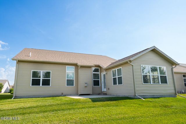 6908 Torrey Pine Court, Maumee, OH 43537