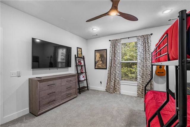 2055 Collins Drive, Pea Ridge, AR 72751