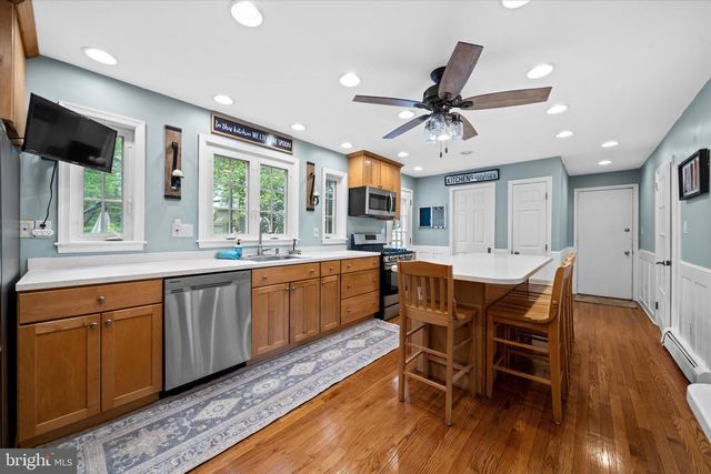 4 MAGNOLIA CT, Wilmington, DE 19810