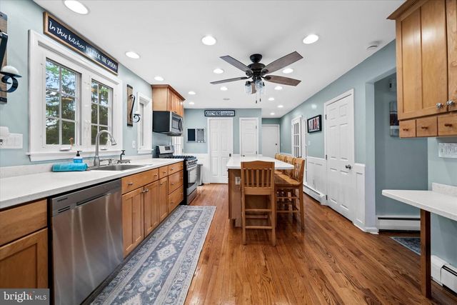 4 MAGNOLIA CT, Wilmington, DE 19810