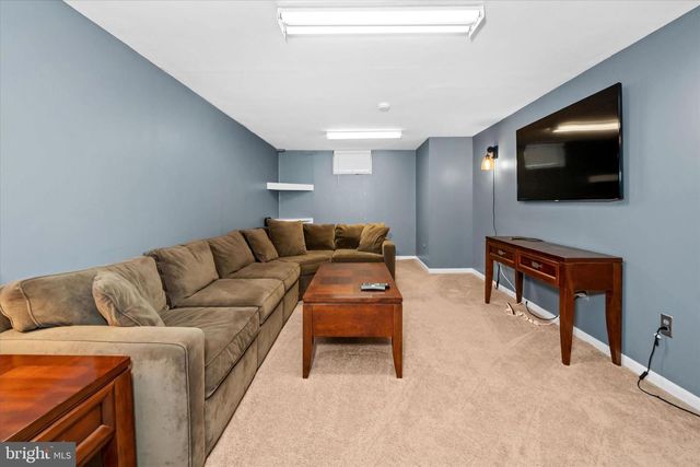 4 MAGNOLIA CT, Wilmington, DE 19810