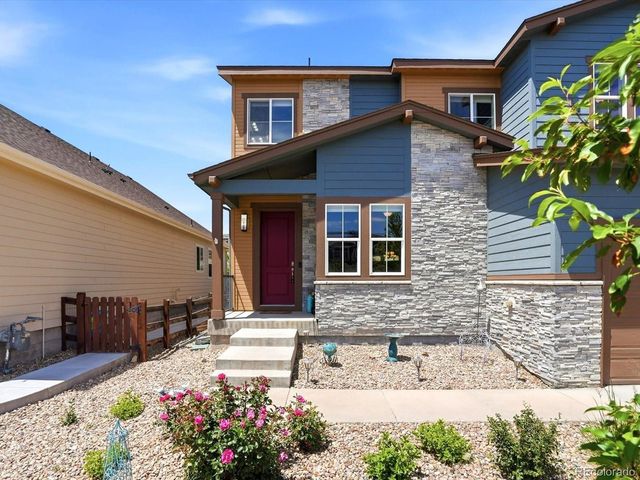 18329 W 84th Pl, Arvada, CO 80007