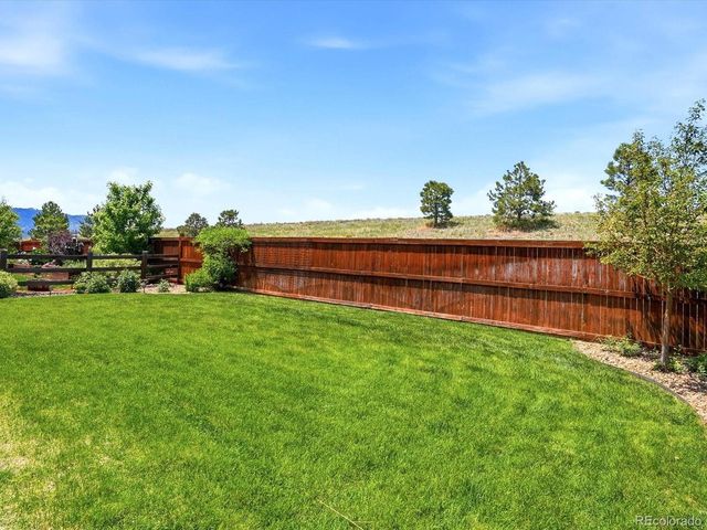 18329 W 84th Pl, Arvada, CO 80007