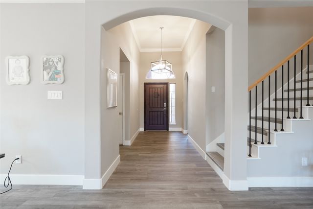 204 Village Trail, Trophy Club, TX 76262