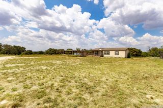 646 Old Colony, Seguin, TX 78155
