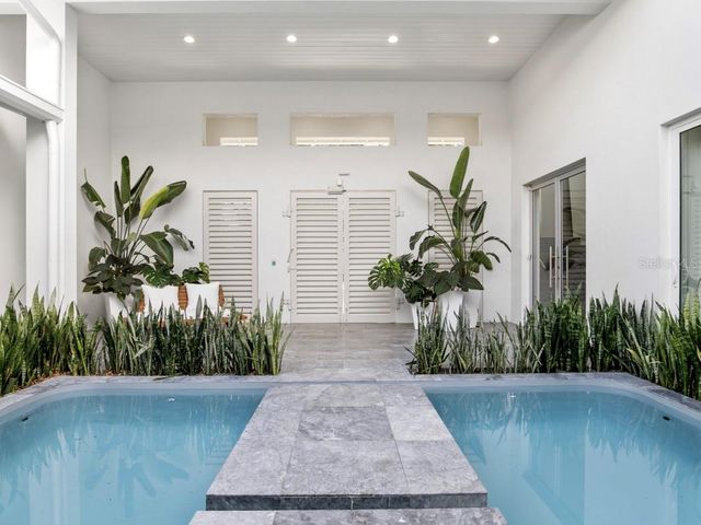 1724 PINE AVENUE, Winter Park, FL 32789
