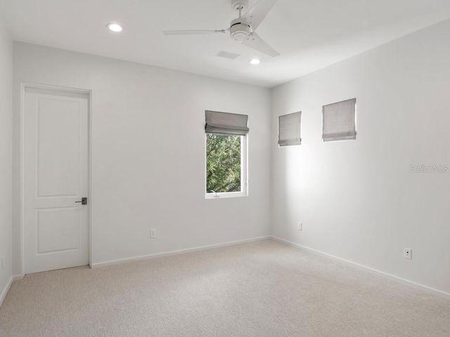 1724 PINE AVENUE, Winter Park, FL 32789