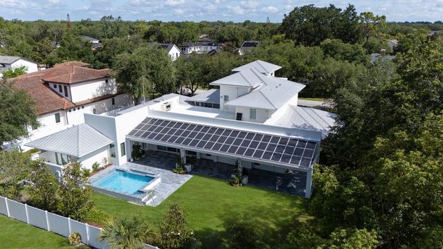 1724 PINE AVENUE, Winter Park, FL 32789