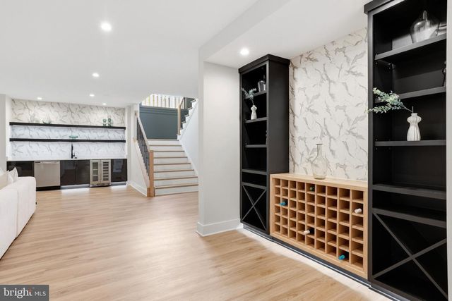 6514 BYRNES DR, Mclean, VA 22101