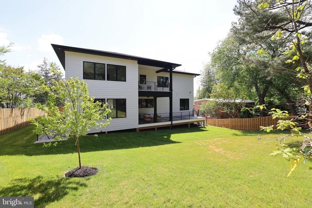 6514 BYRNES DR, Mclean, VA 22101