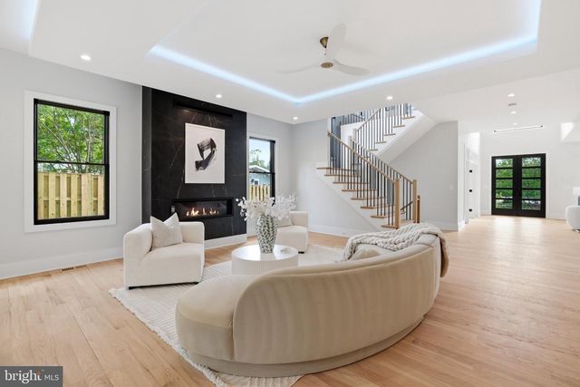 6514 BYRNES DR, Mclean, VA 22101